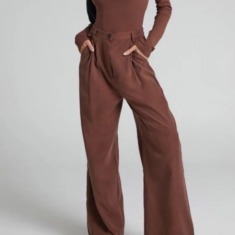 WeWoreWhat Trousers- NWT